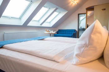 hotel and restaurant goldener pflug