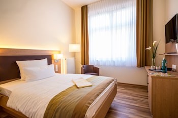 hotel and restaurant goldener pflug