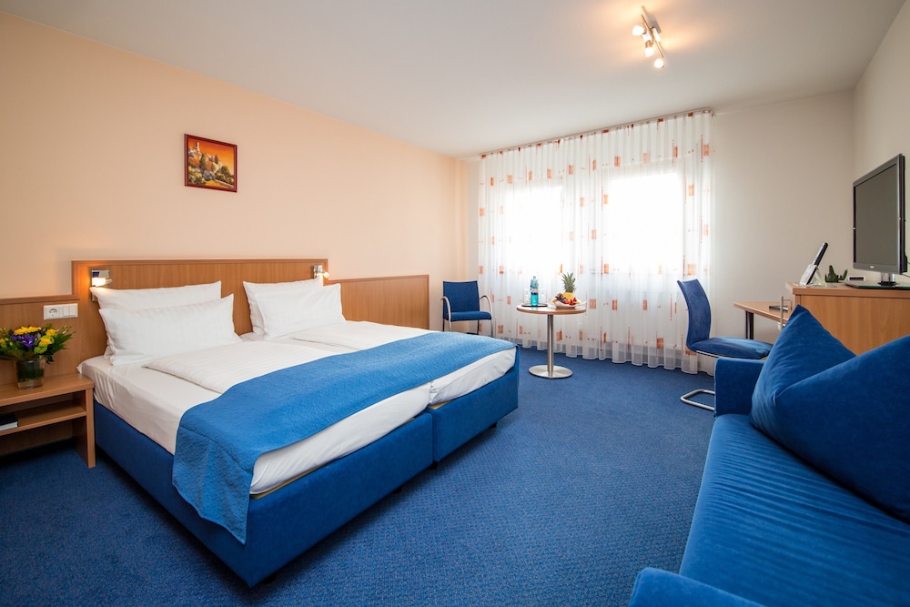 hotel and restaurant goldener pflug