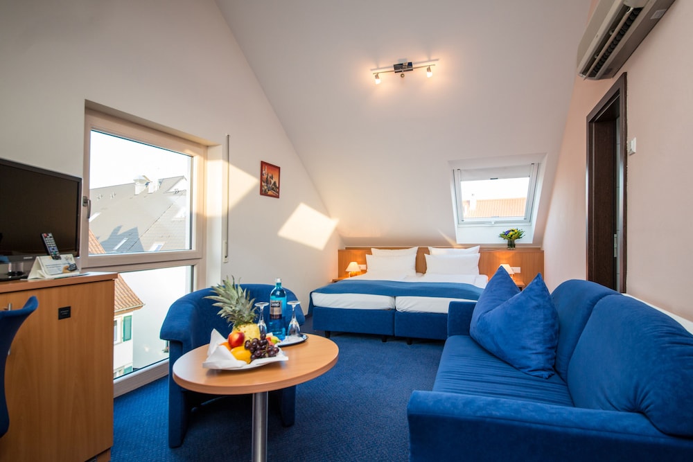 hotel and restaurant goldener pflug