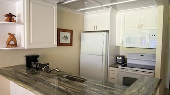 the whaler resort kaanapali beach