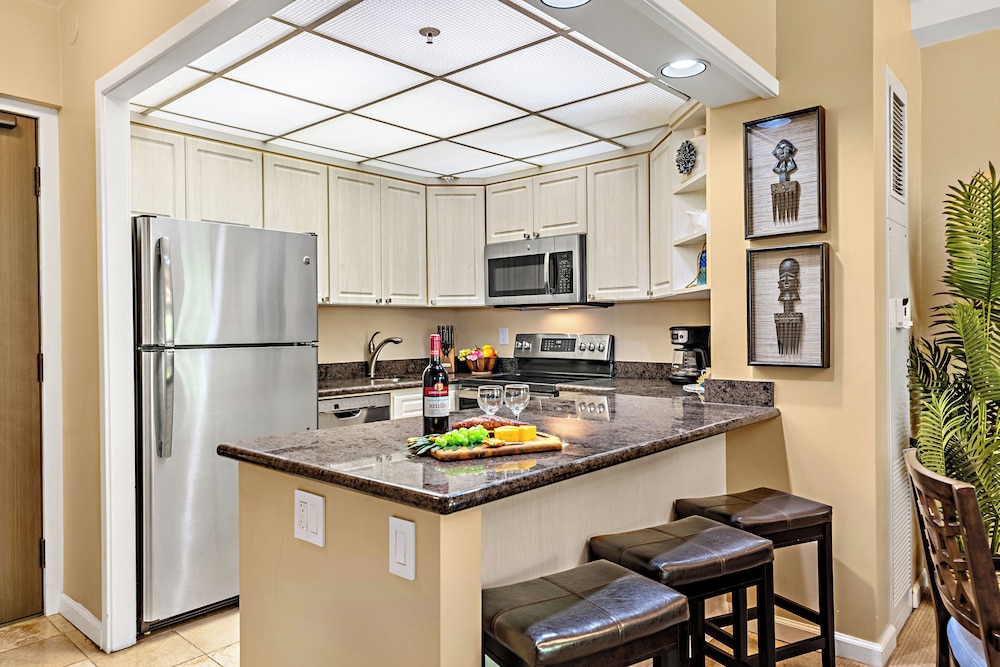 the whaler resort kaanapali beach