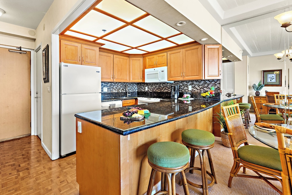 the whaler resort kaanapali beach