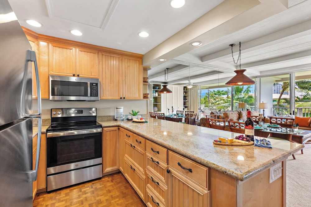 the whaler resort kaanapali beach