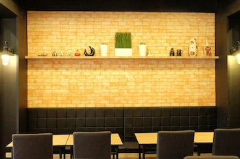 ton aor place hotel ratchada