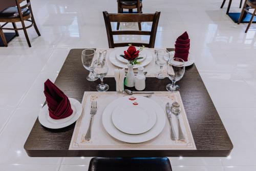 panorama deira hotel