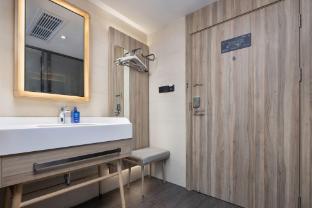 hanting hotel fenghuang ancient city