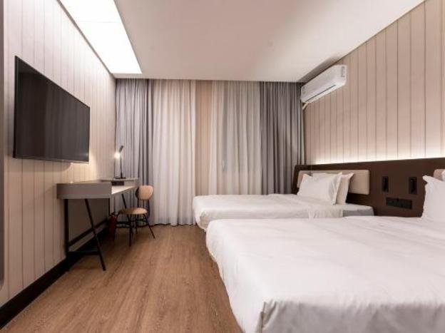 hanting hotel jian peoples square