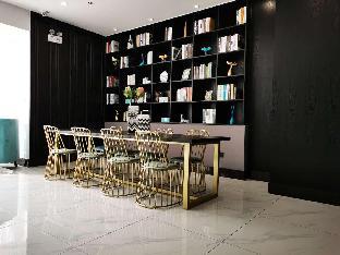 xana hotelle rizhao lanshan district government