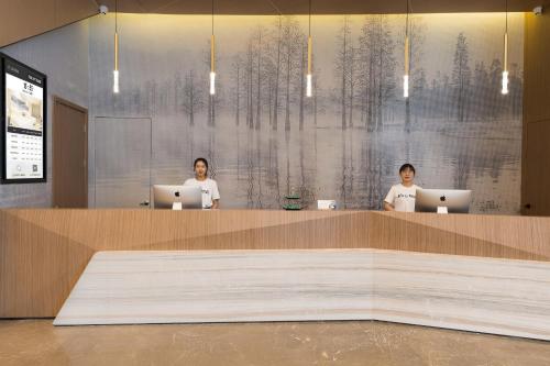 atour hotel ningbo xiangshan peoples square