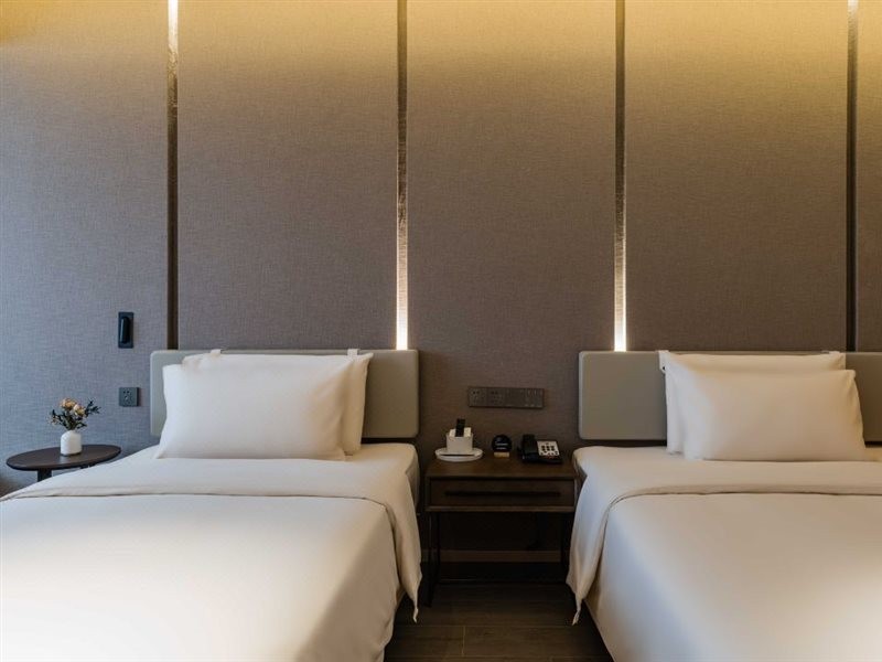 atour hotel ningbo xiangshan peoples square