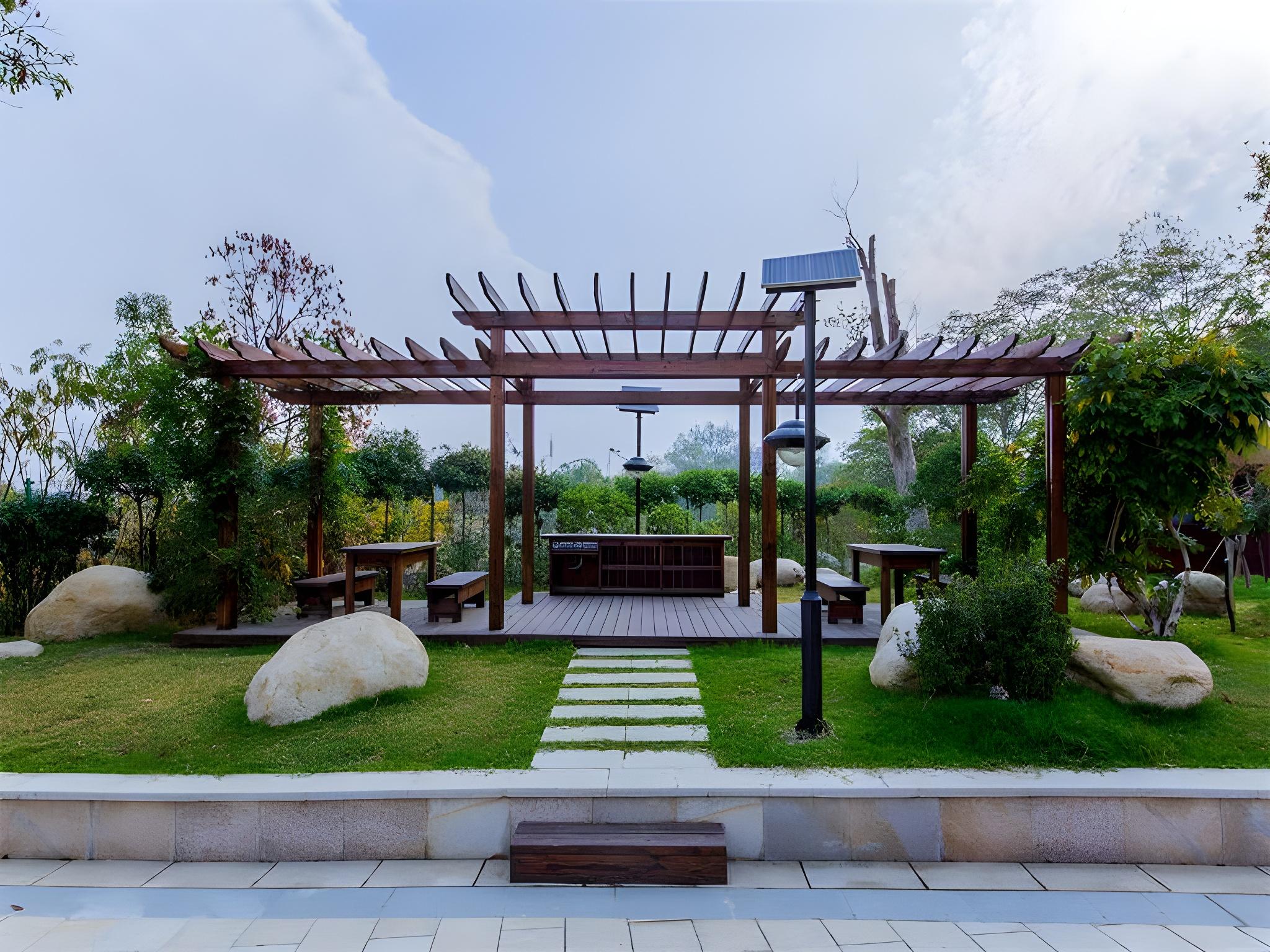vienna international hotel huanggang dongmen road