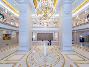 vienna international hotel huanggang dongmen road