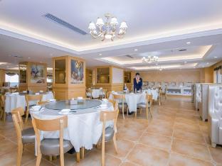 vienna international hotel huanggang dongmen road