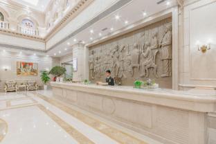 vienna international hotel huanggang dongmen road