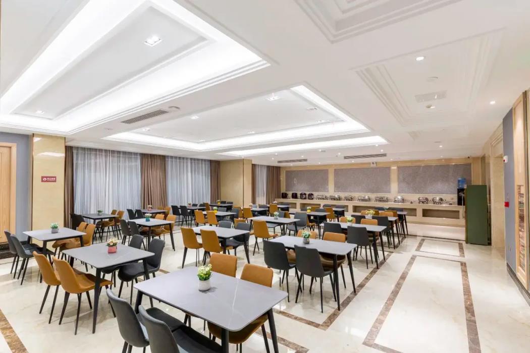 vienna anyi jinding hotel