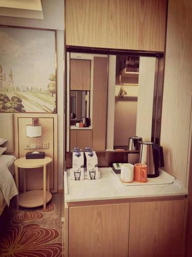 vienna anyi jinding hotel
