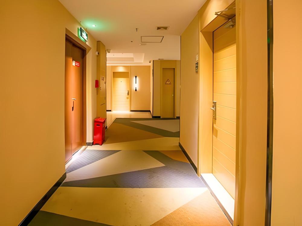 city comfort inn yangjiang yangxi renmin road kaixuan square