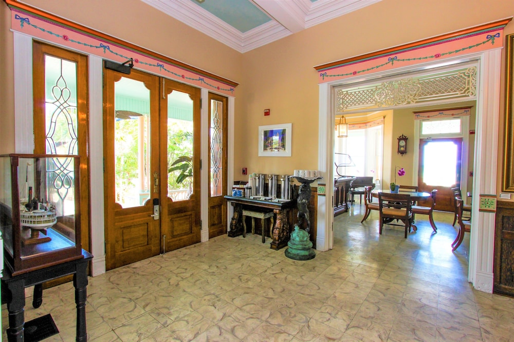 the southernmost house hotel adults only