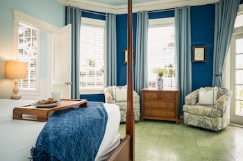 the southernmost house hotel adults only