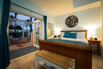 the southernmost house hotel adults only