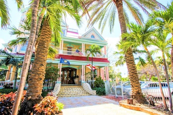 the southernmost house hotel adults only