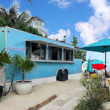 the southernmost house hotel adults only