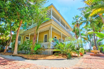 the southernmost house hotel adults only