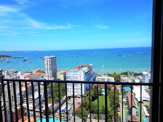 llx condo the base cityviewandsea view