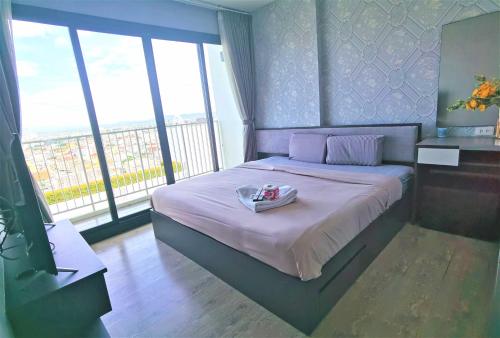 llx condo the base cityviewandsea view