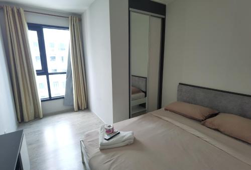 llx condo the base cityviewandsea view