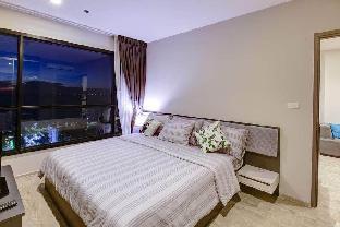 llx condo the base cityviewandsea view
