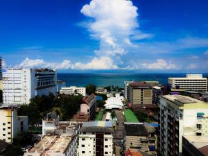 llx condo the base cityviewandsea view