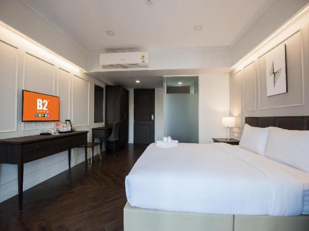 b2 riverside premier hotel