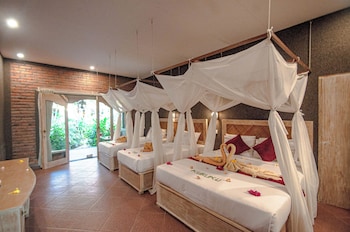 kubuku eco dive lodge and yoga