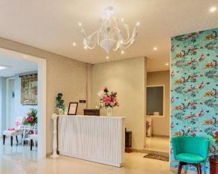 fiori hotel