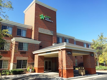 Extended Stay America Suites Milwaukee Brookfield,Milwaukee>>Brookfield,3 star