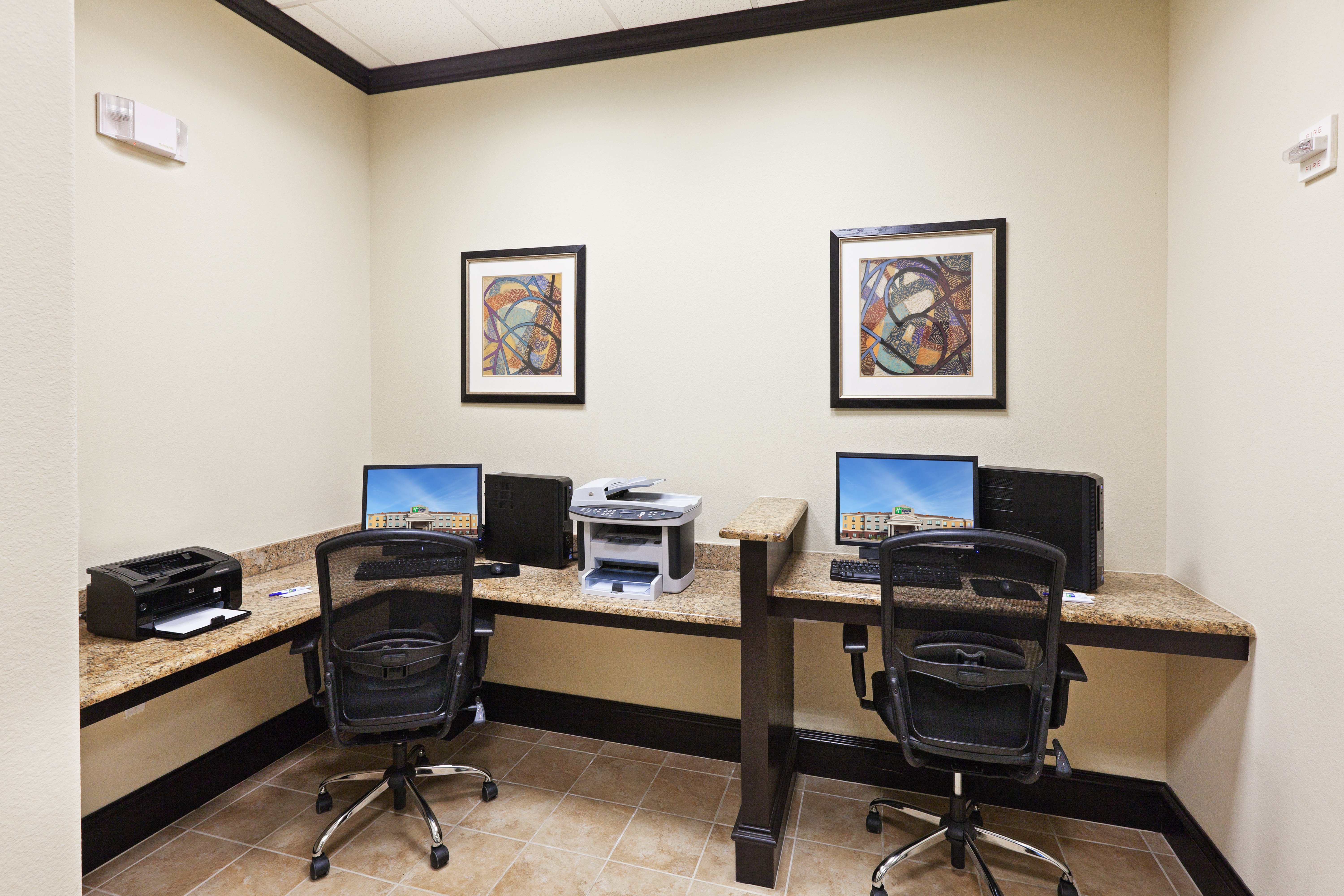 holiday inn express hotel and suites brownfield by ihg