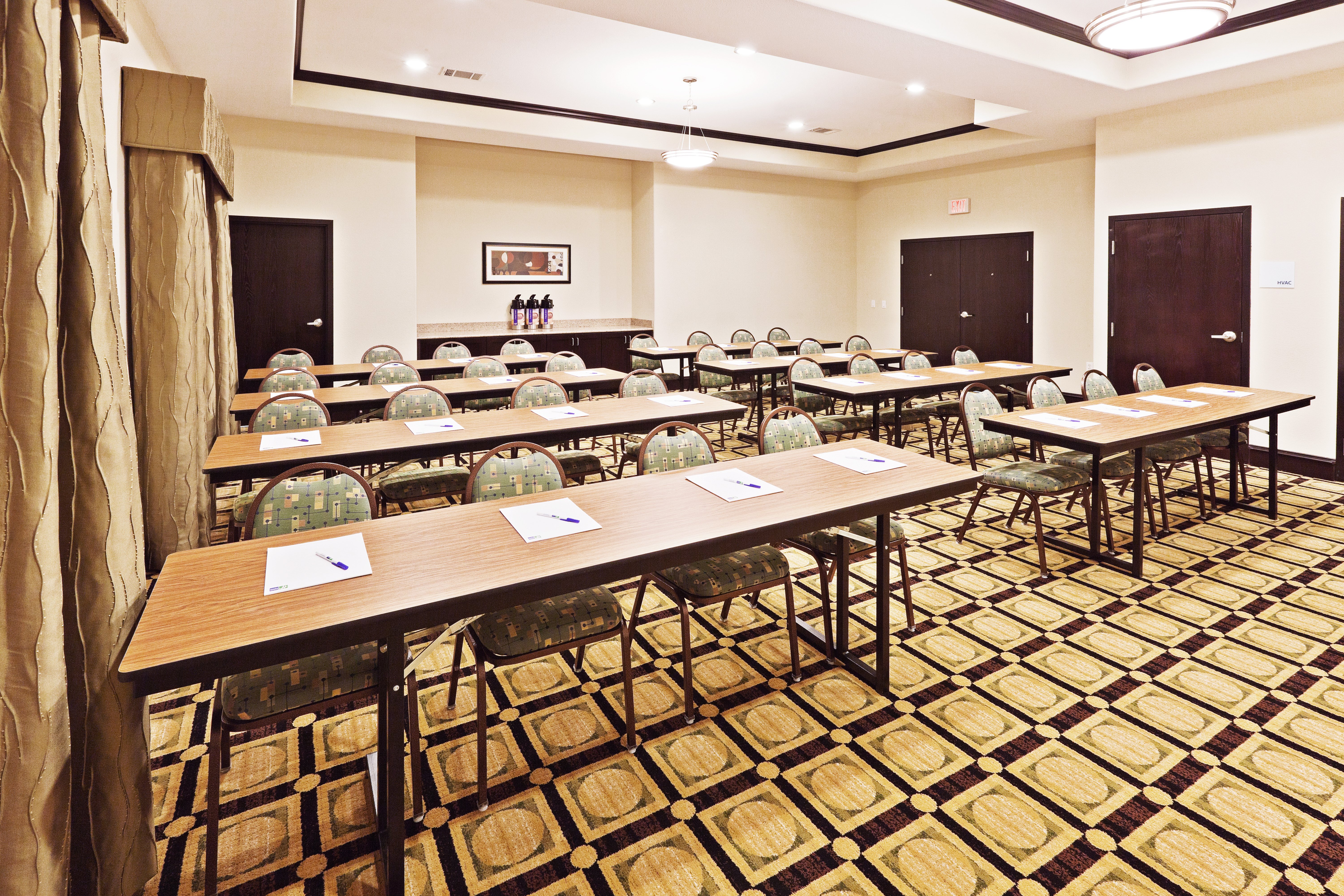 holiday inn express hotel and suites brownfield by ihg