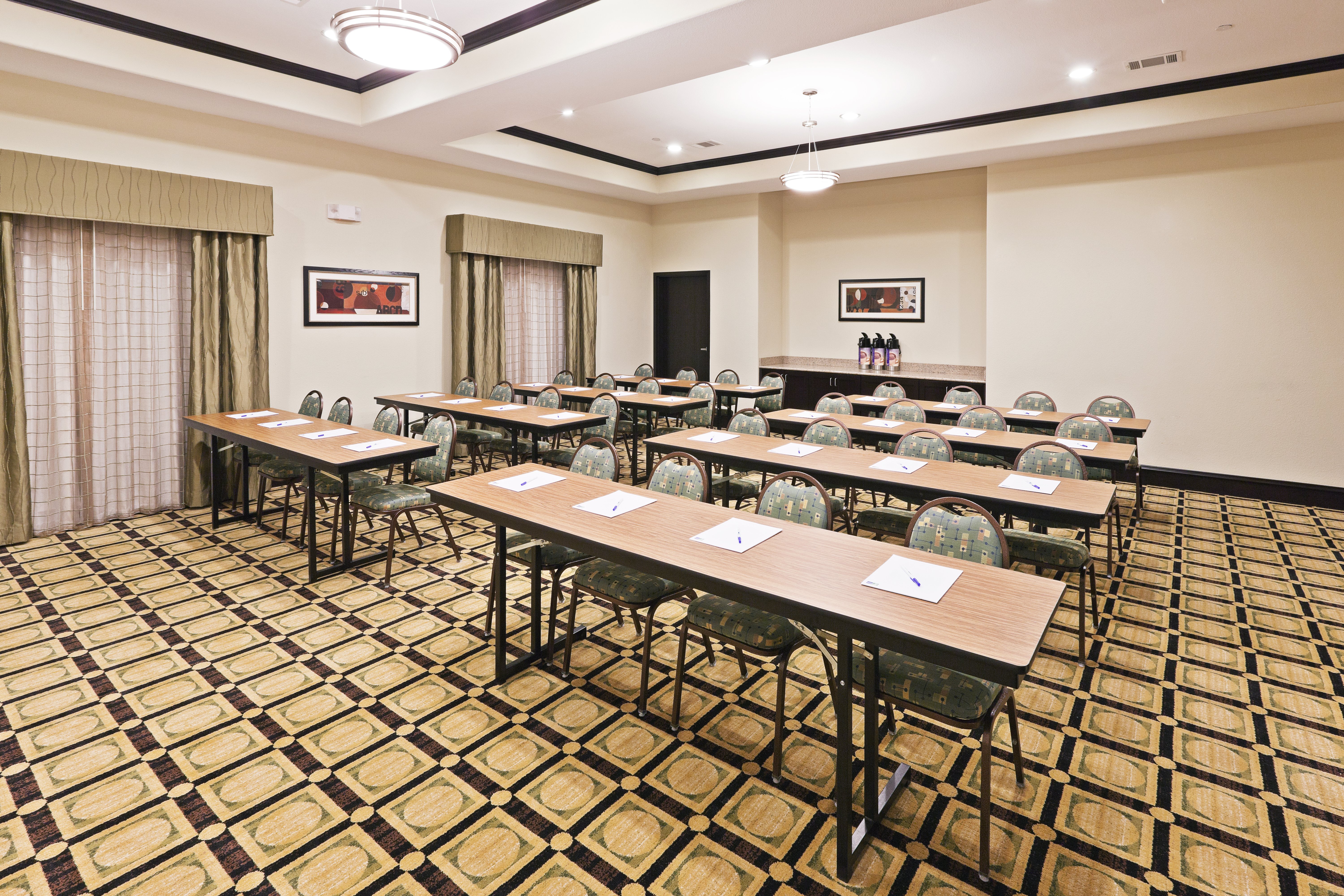 holiday inn express hotel and suites brownfield by ihg