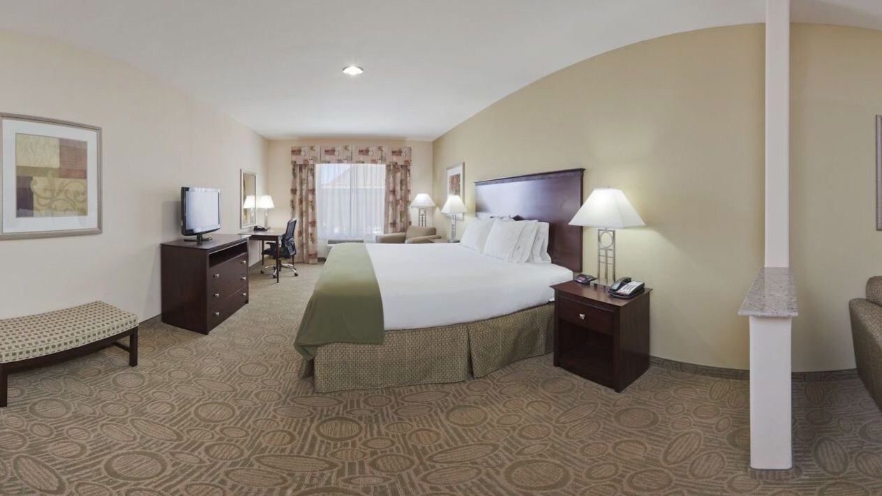holiday inn express hotel and suites brownfield by ihg
