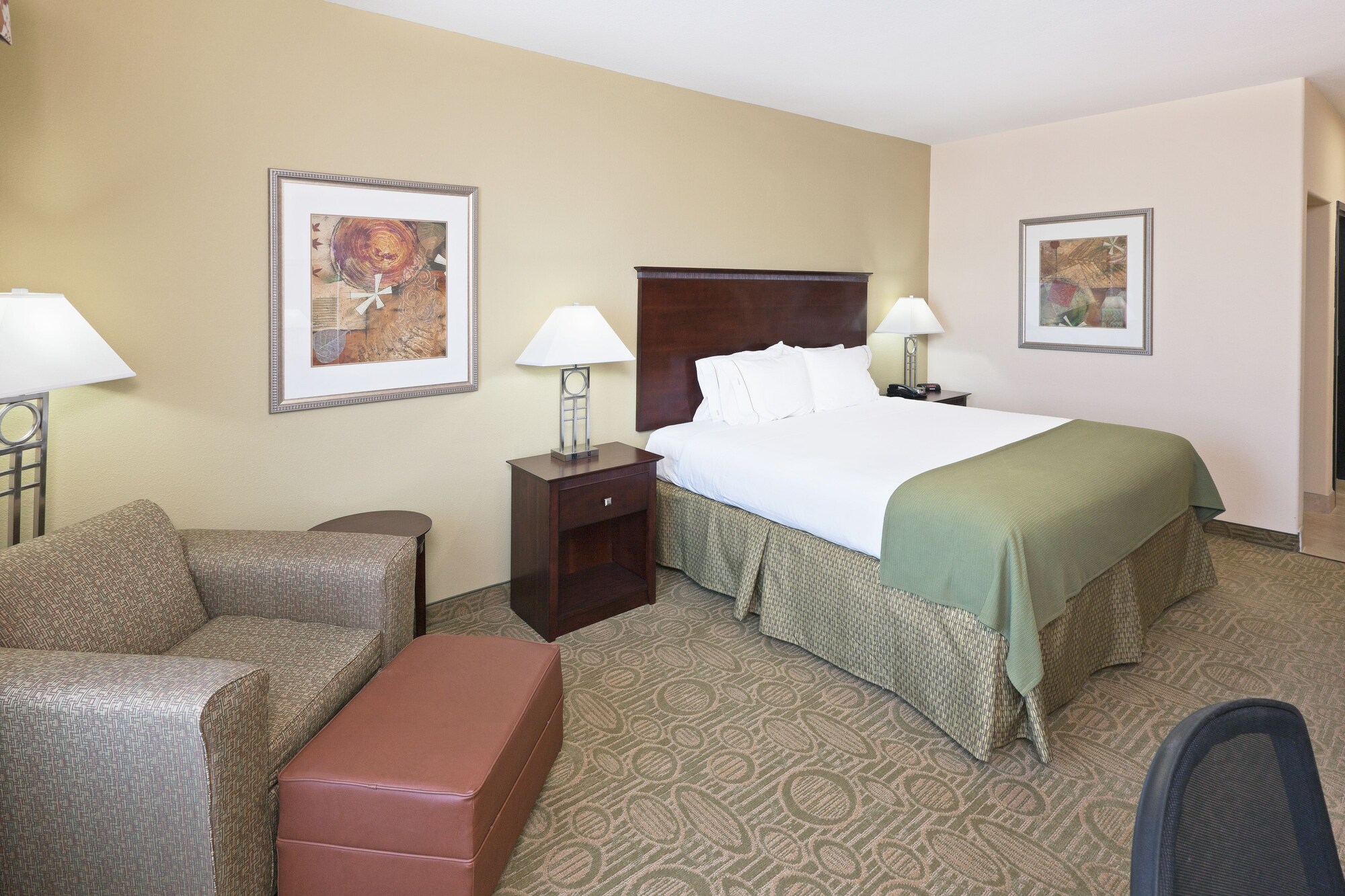 holiday inn express hotel and suites brownfield by ihg