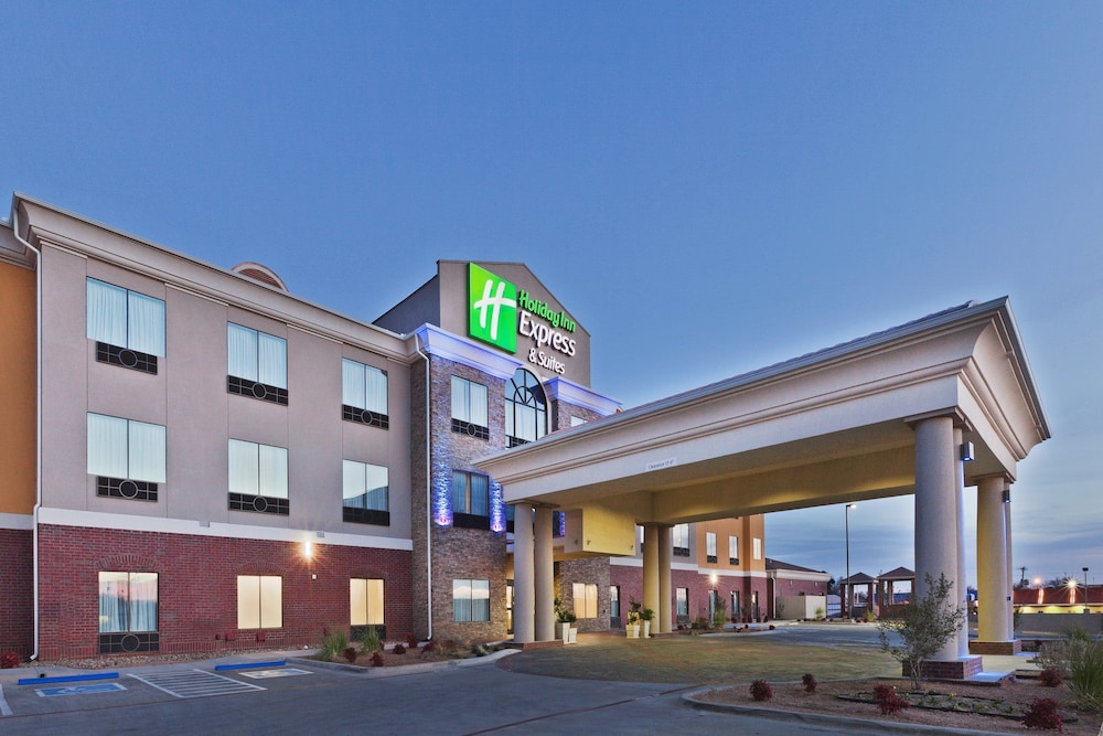 holiday inn express hotel and suites brownfield by ihg