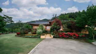 yeosu haneulchae hanok pension