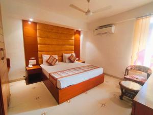 the angel hotel and suites near medanta