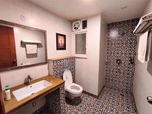 the angel hotel and suites near medanta