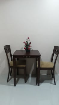 angel travellers transit house