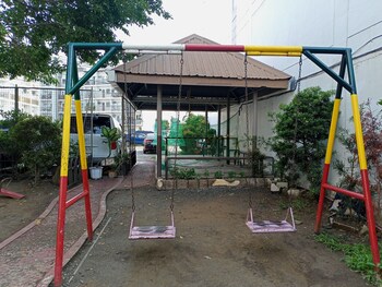 angel travellers transit house