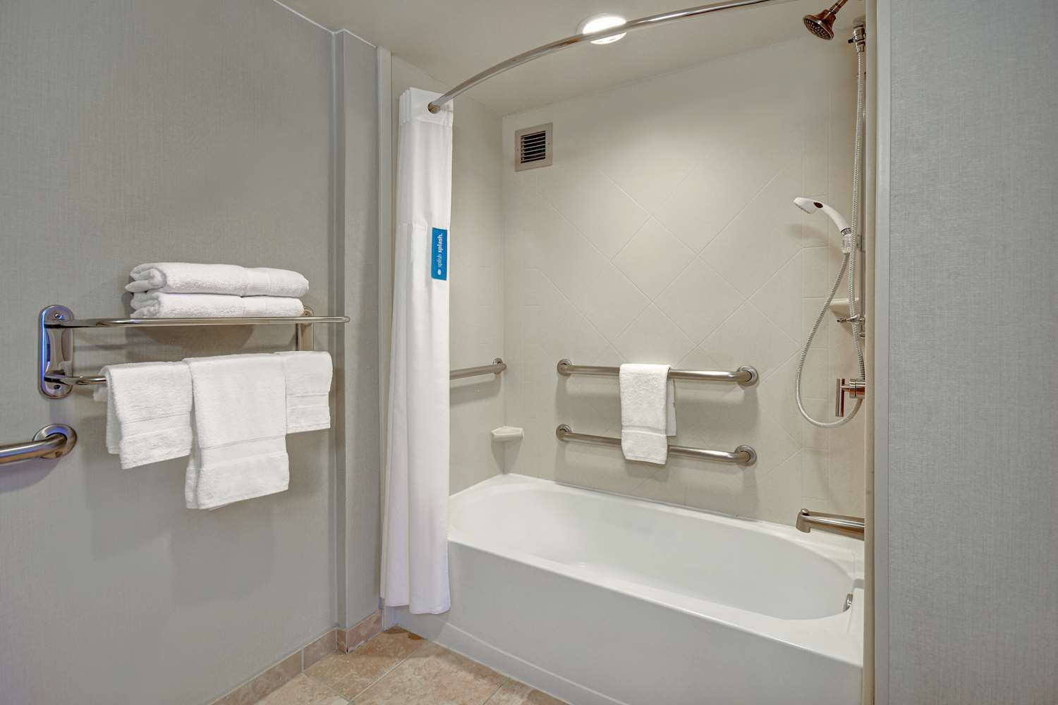 hampton inn and suites alexandria old town area south