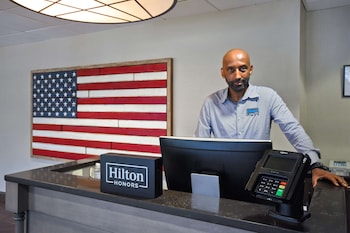 Hampton Inn & Suites Alexandria Old Town Area South,Belle Haven>>Alexandria,3 star